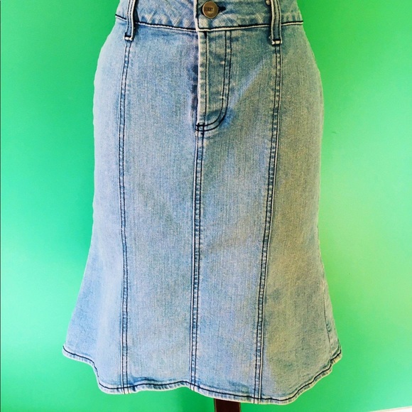 Laundry By Shelli Segal Dresses & Skirts - Vintage Laundry Blue Jean Denim Skirt Size 10